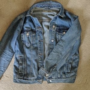 TopShop denim jacket sz US 4, medium wash, Wmns